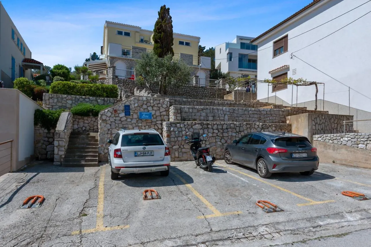 Apartments Joni Cikat Mali Lošinj 0*,  Croacia