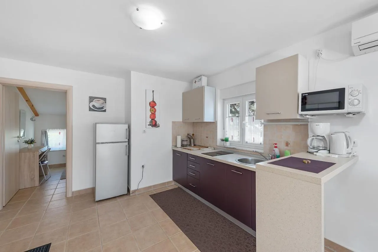 Apartments Joni Cikat Mali Lošinj