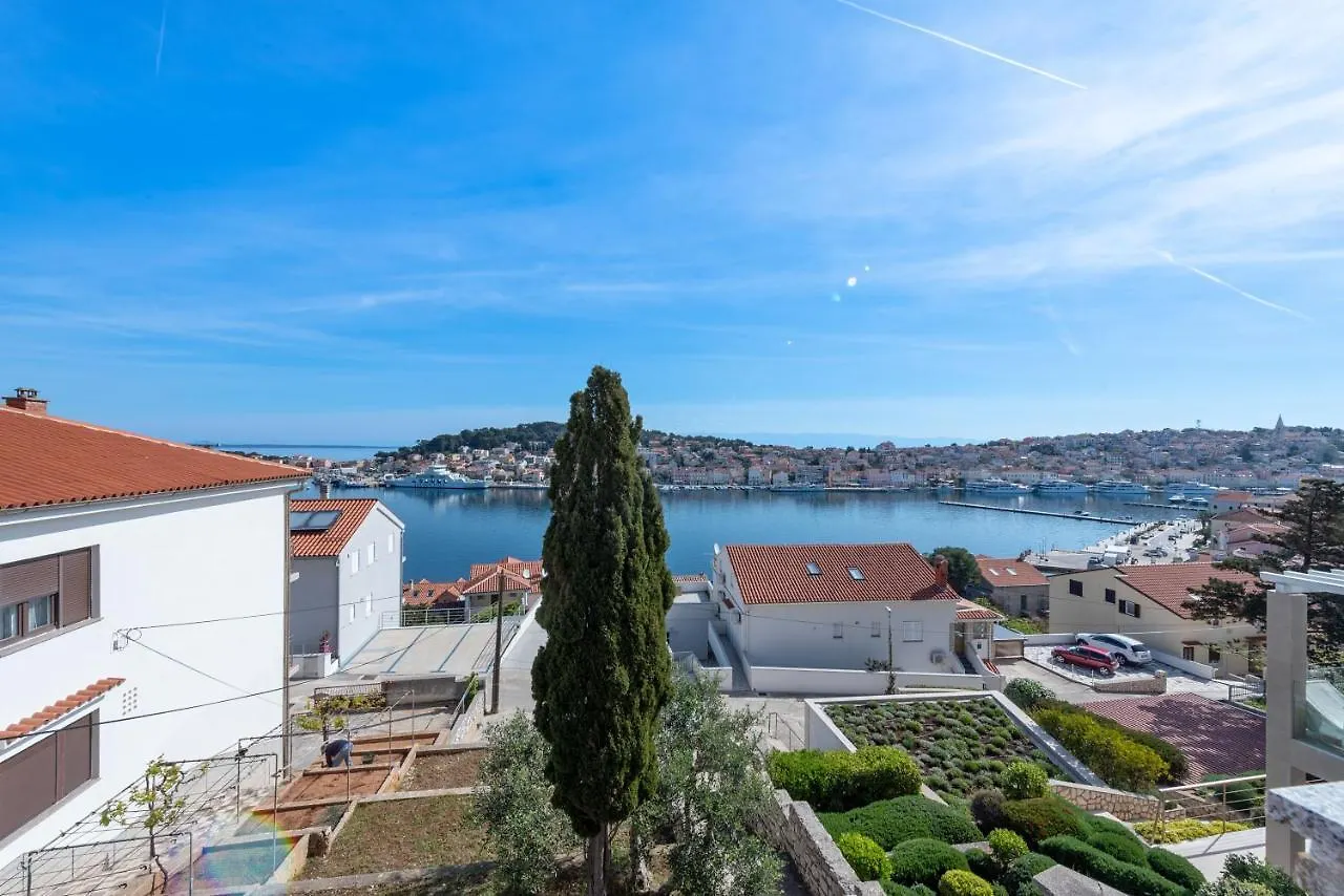 Apartments Joni Cikat Mali Lošinj 0*,  Croacia
